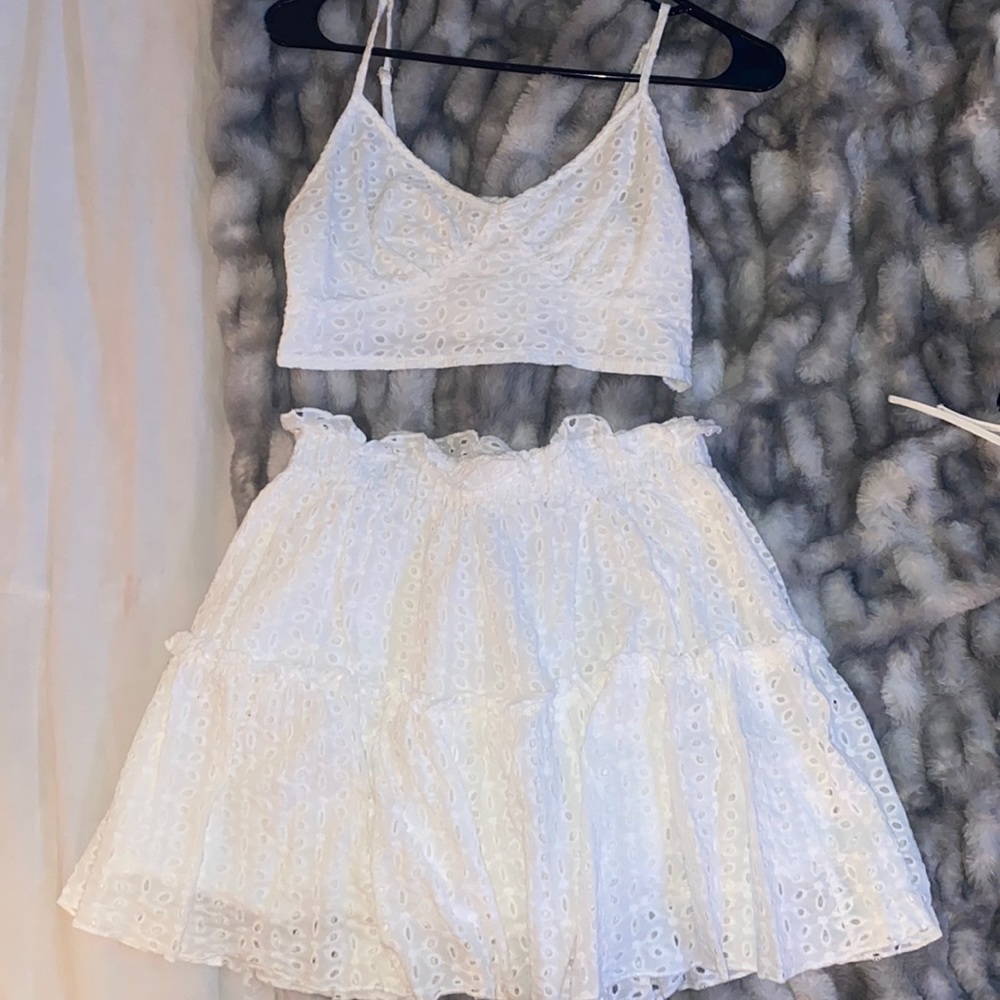 Set of white skirt and top